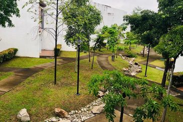 Symphony Hills Schubert