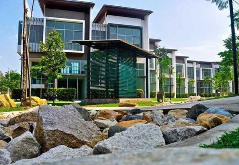 Symphony Hills Schubert