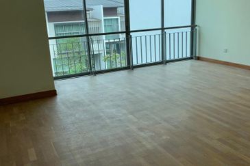 Symphony Hills Schumann