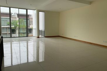 Symphony Hills Schumann