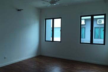 Lepironia Gardens, Setia Eco Glades