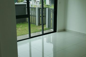 Lepironia Gardens, Setia Eco Glades