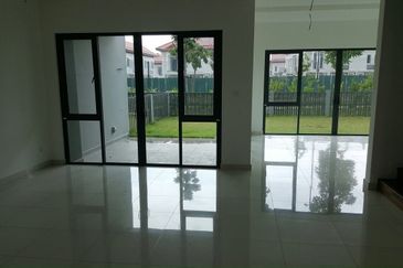 Lepironia Gardens, Setia Eco Glades