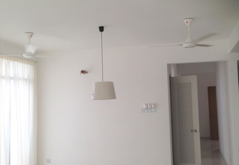 Summerglades, Perdana Lakeview West