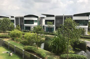 Lepironia Gardens, Setia Eco Glades