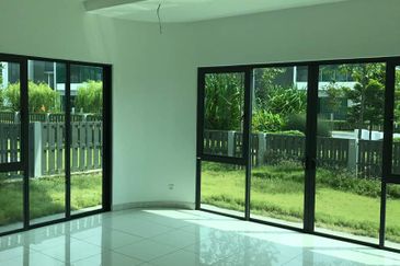 Lepironia Gardens, Setia Eco Glades