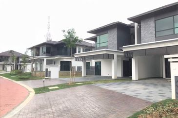 Lepironia Gardens, Setia Eco Glades