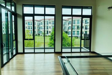 Charms of Nusantara, Setia Eco Glades