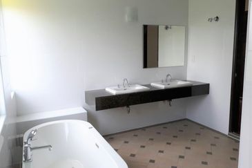 Eastern Heritage, Setia Eco Glades