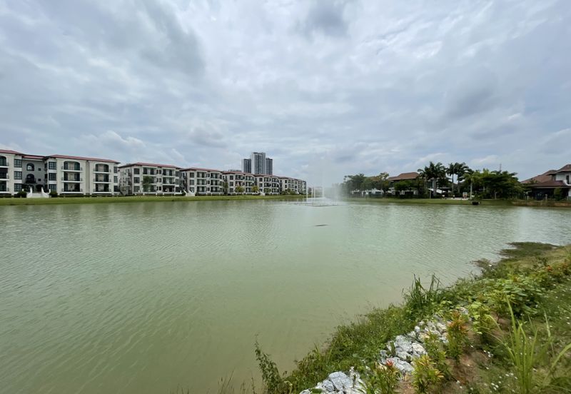 Isle of Botanica, Setia Eco Glades