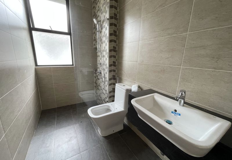 Isle of Botanica, Setia Eco Glades