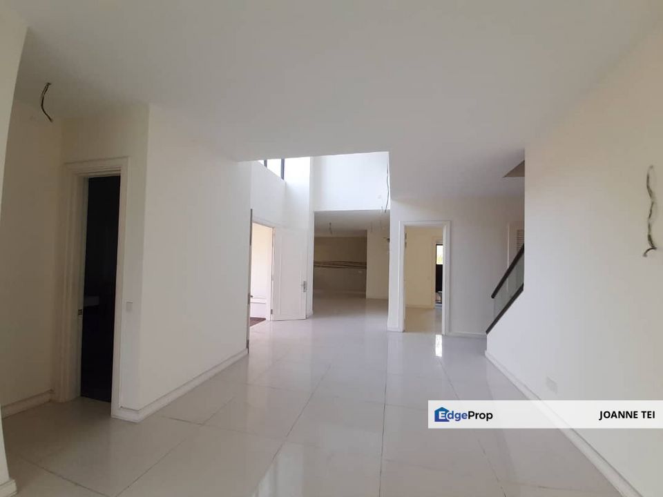 Spectacular view with lake Garden concept, Selangor, Cyberjaya