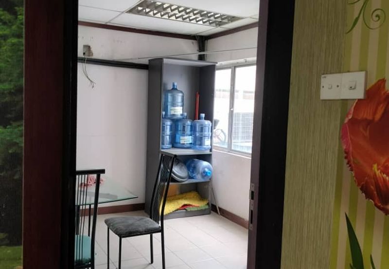 Jalan Kenari, Bandar Puchong Jaya