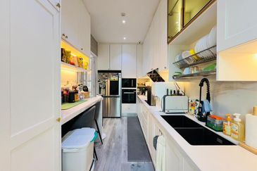 Isle of Botanica, Setia Eco Glades