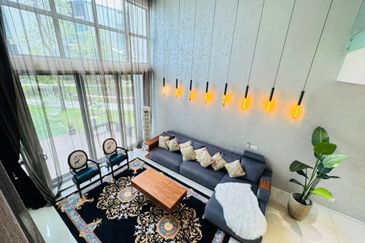 Symphony Hills Schumann