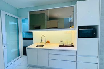 Symphony Hills Schubert