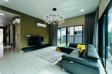 Lepironia Gardens, Setia Eco Glades