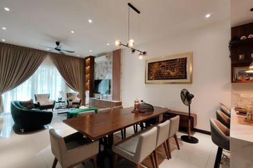 Isle of Botanica, Setia Eco Glades