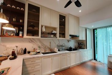 Isle of Botanica, Setia Eco Glades