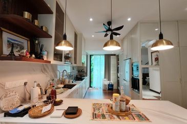 Isle of Botanica, Setia Eco Glades