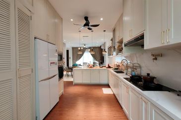 Isle of Botanica, Setia Eco Glades