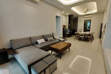 Isle of Kamares, Setia Eco Glades