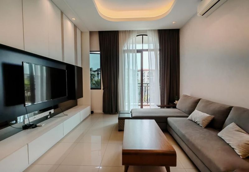 Isle of Kamares, Setia Eco Glades