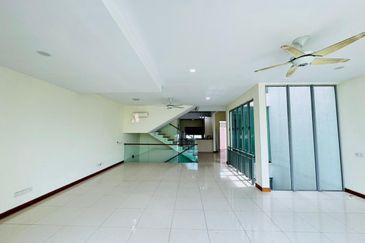 Symphony Hills Schubert