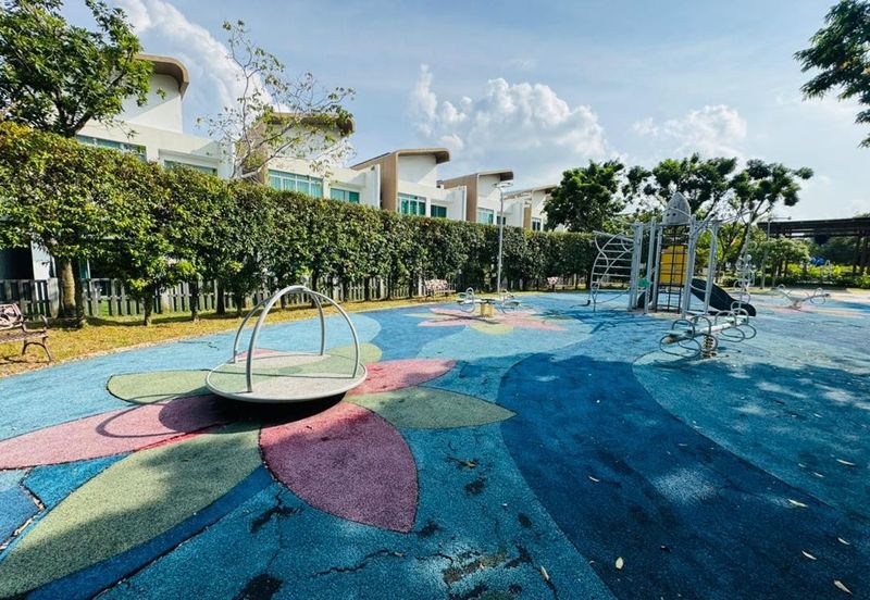 Liu Li Garden, Setia Eco Glades