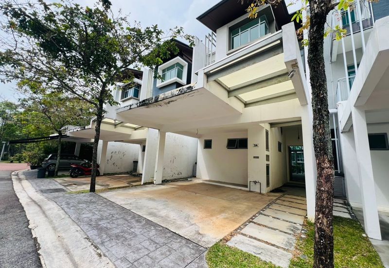 Symphony Hills Schubert