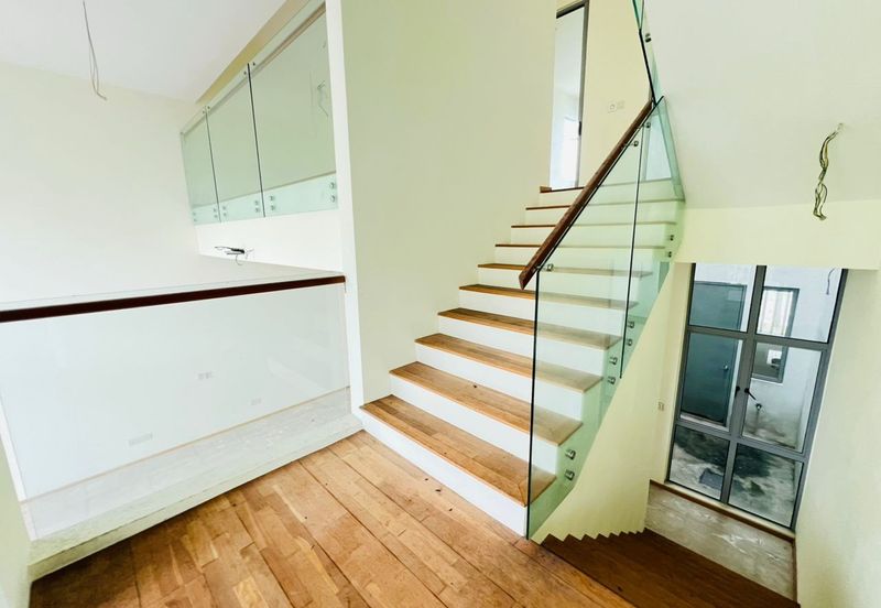 Symphony Hills Schubert