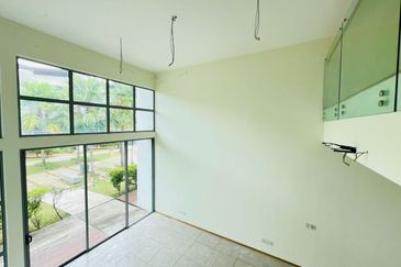 Symphony Hills Schubert