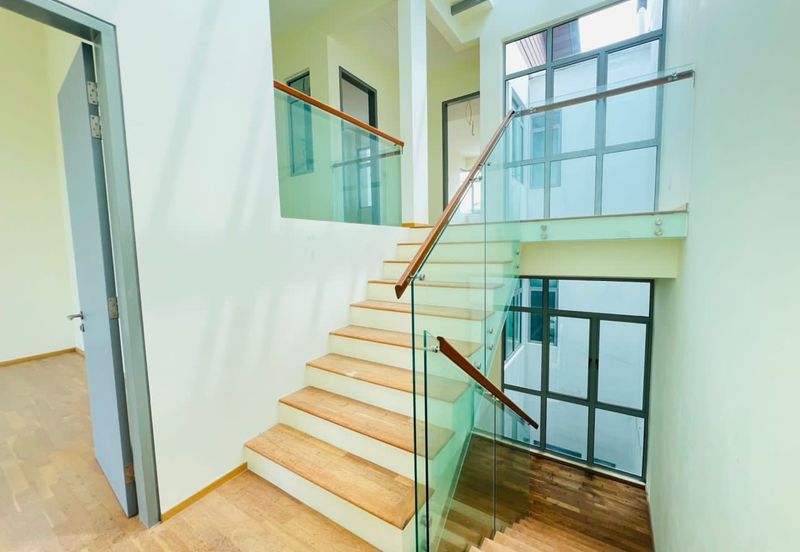 Symphony Hills Schubert