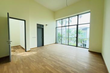 Symphony Hills Schubert