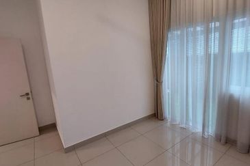 Clover Garden Residences