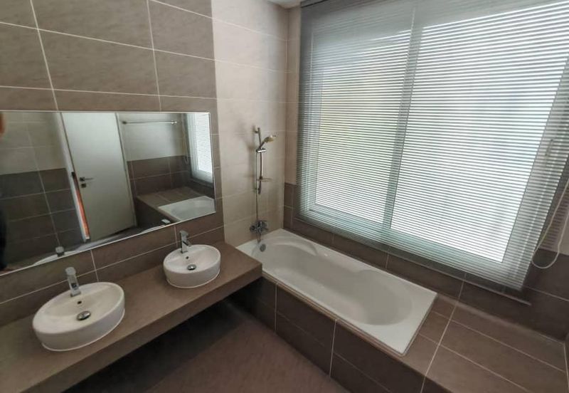 Clover Garden Residences