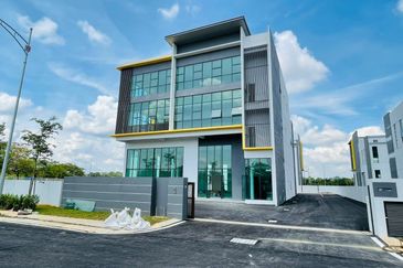 Alam Perdana Industrial Park