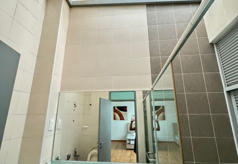 Symphony Hills Schumann