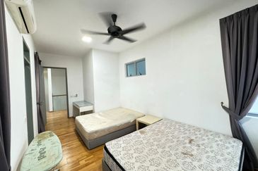 Symphony Hills Schumann