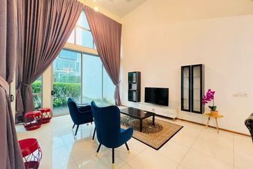 Symphony Hills Schumann