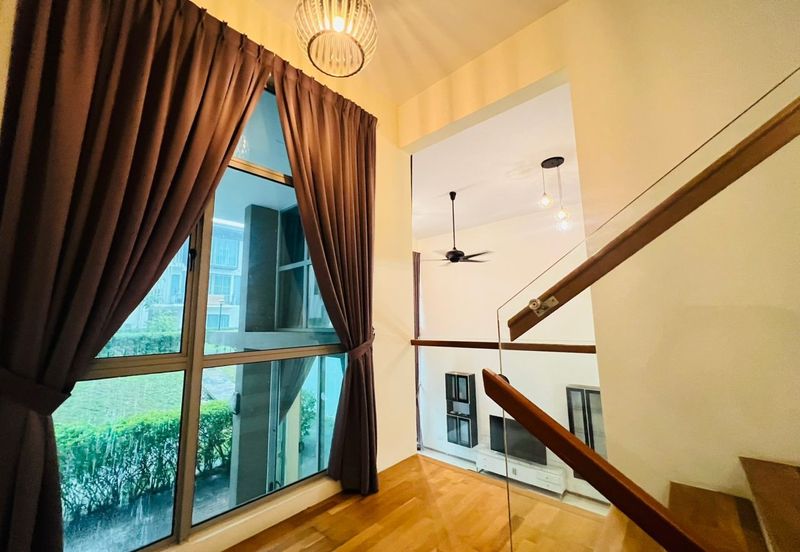 Symphony Hills Schumann