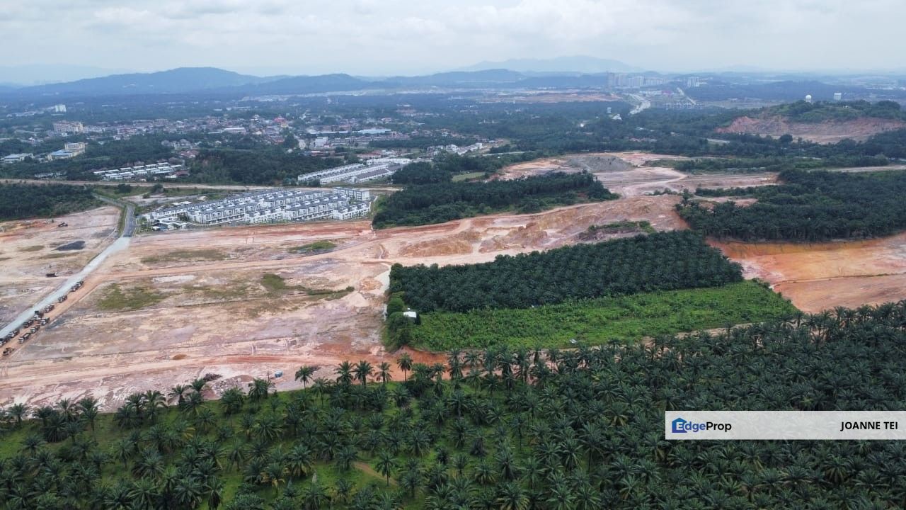 [Freehold] [Premium Lot] Prime Location Industrial Zoned Land Suitable for Industrial Park Development @ Dengkil Banting for Sale!!, Selangor, Sepang