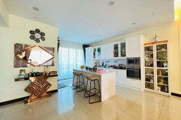 Isle of Botanica, Setia Eco Glades