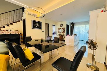 Isle of Botanica, Setia Eco Glades