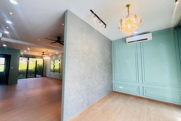 Isle of Botanica, Setia Eco Glades