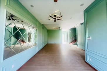 Isle of Botanica, Setia Eco Glades