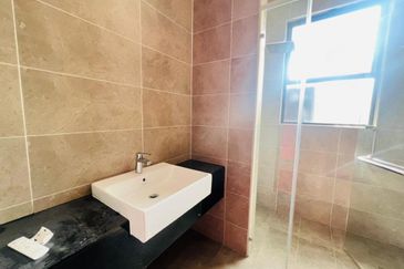 Isle of Botanica, Setia Eco Glades