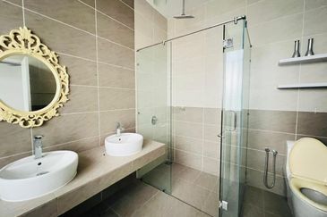 Clover Garden Residences