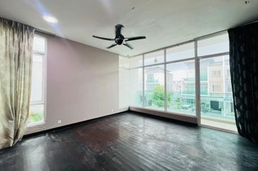 Clover Garden Residences