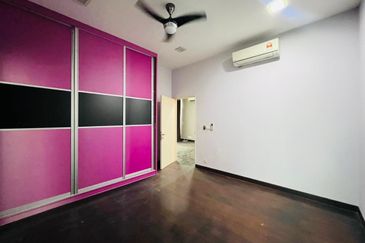 Clover Garden Residences